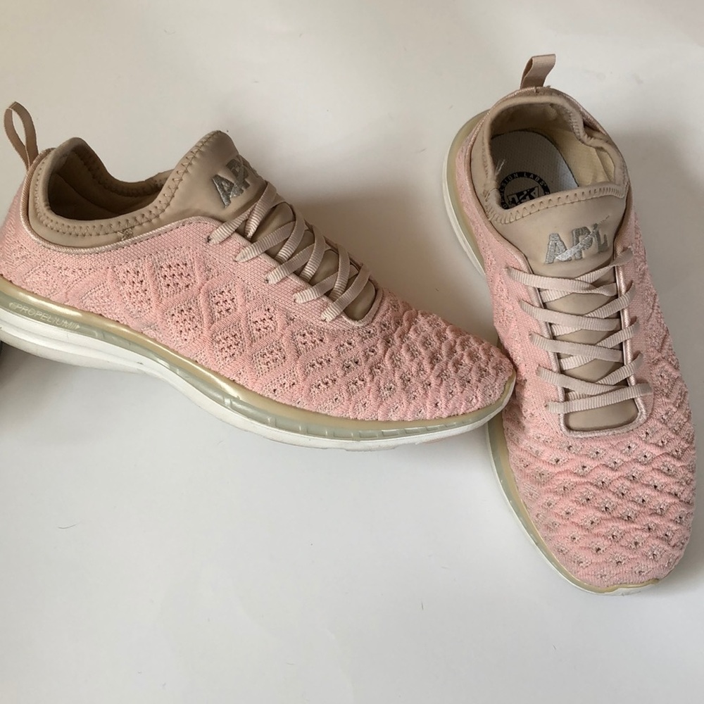 APL Techloom Phantom Sneakers